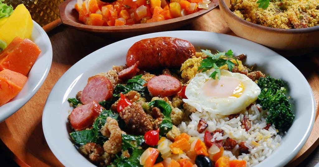 Comida mineira em Belo Horizonte Viajar de carro em Minas Gerais